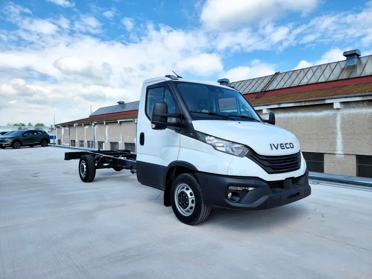 Fotografie vozu Iveco Daily 35S18H Keyless
