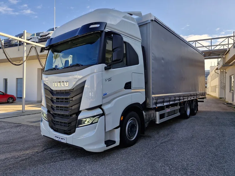 Fotografie vozu Iveco S-WAY