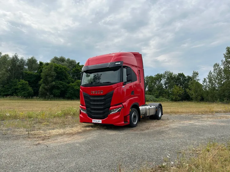 Fotografie vozu Iveco S-WAY